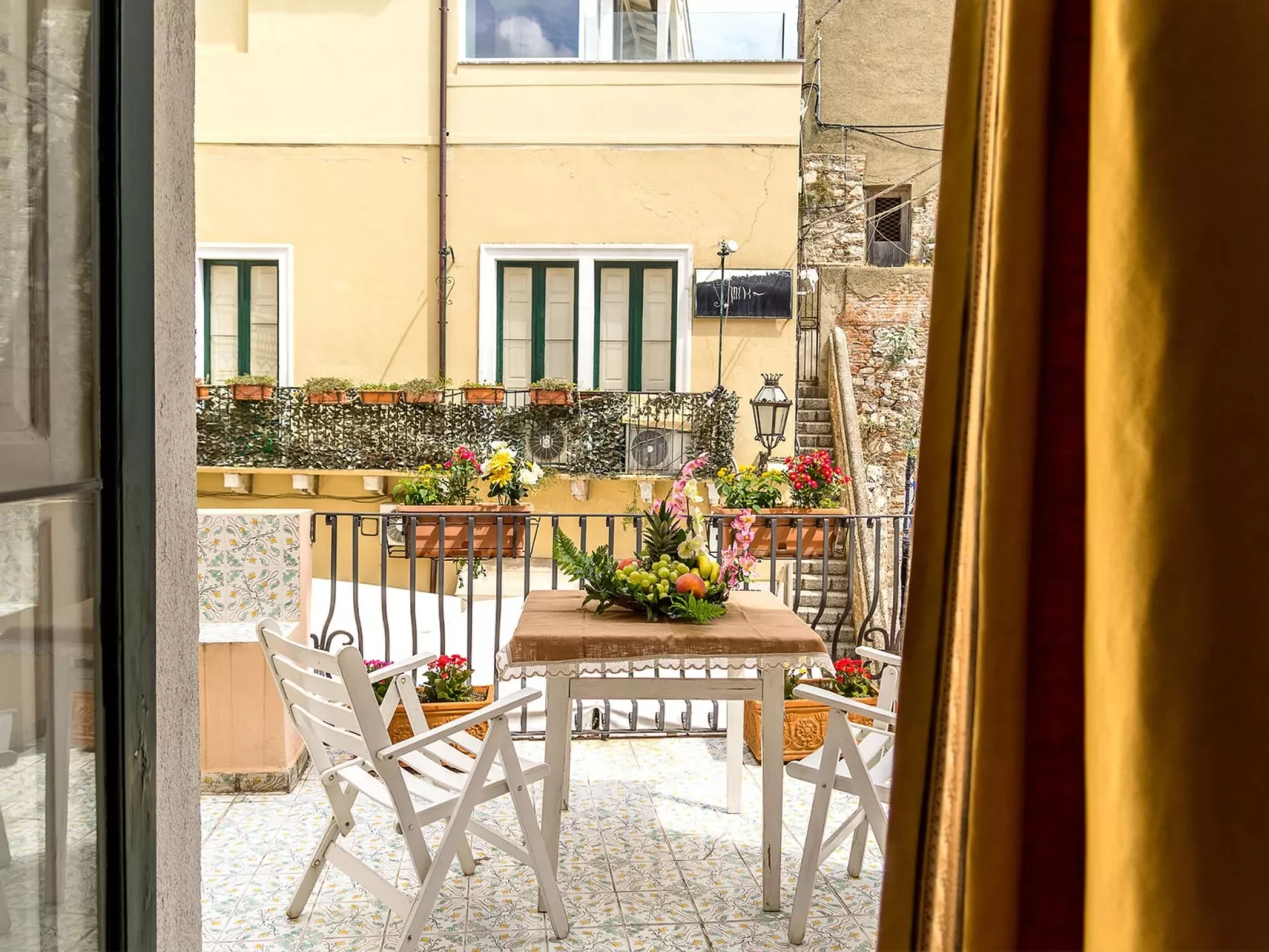 'Marinella Taormina-Image-tags.info