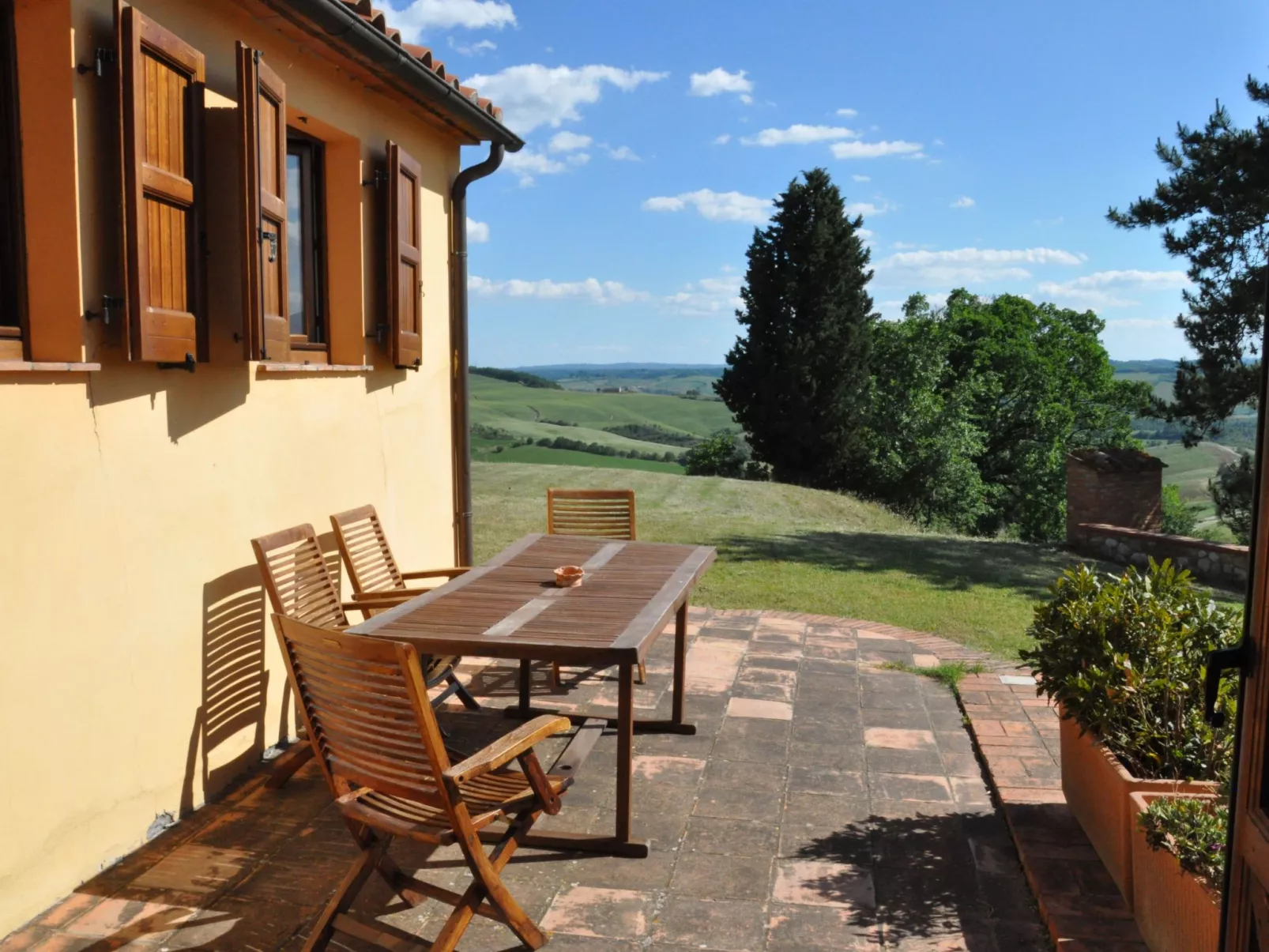 Bauernhof "Azzara-Buiten