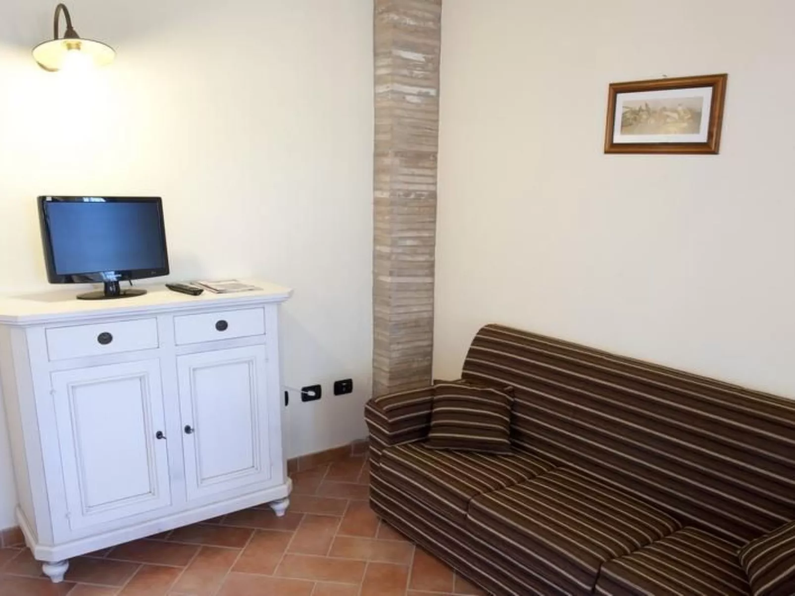 Anwesen "Casa Poggeri" mit Gemeinschaftspool-Binnen