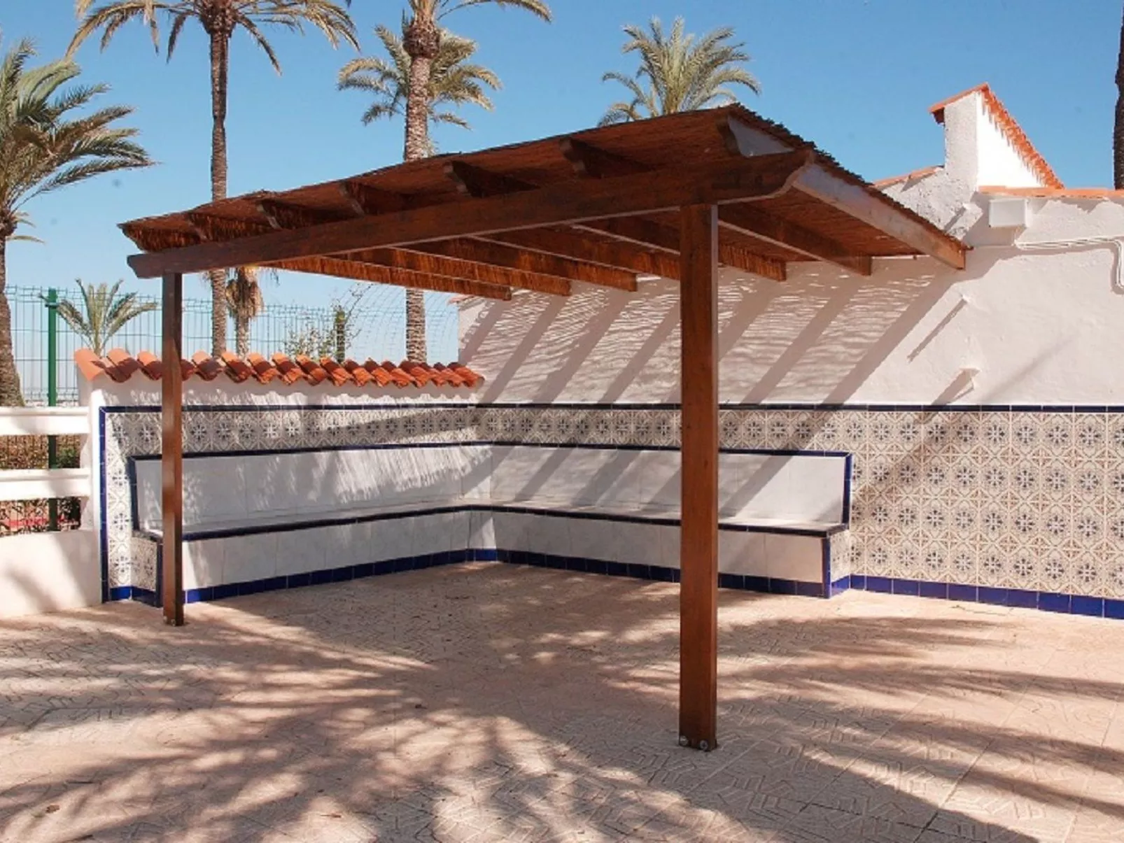 MOLINO 4-Image-tags.info