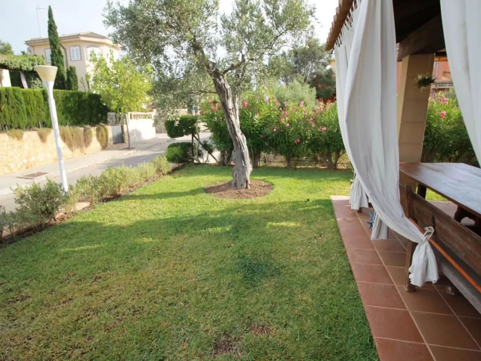 Estrella in Son Serra de Marina-Image-tags.info