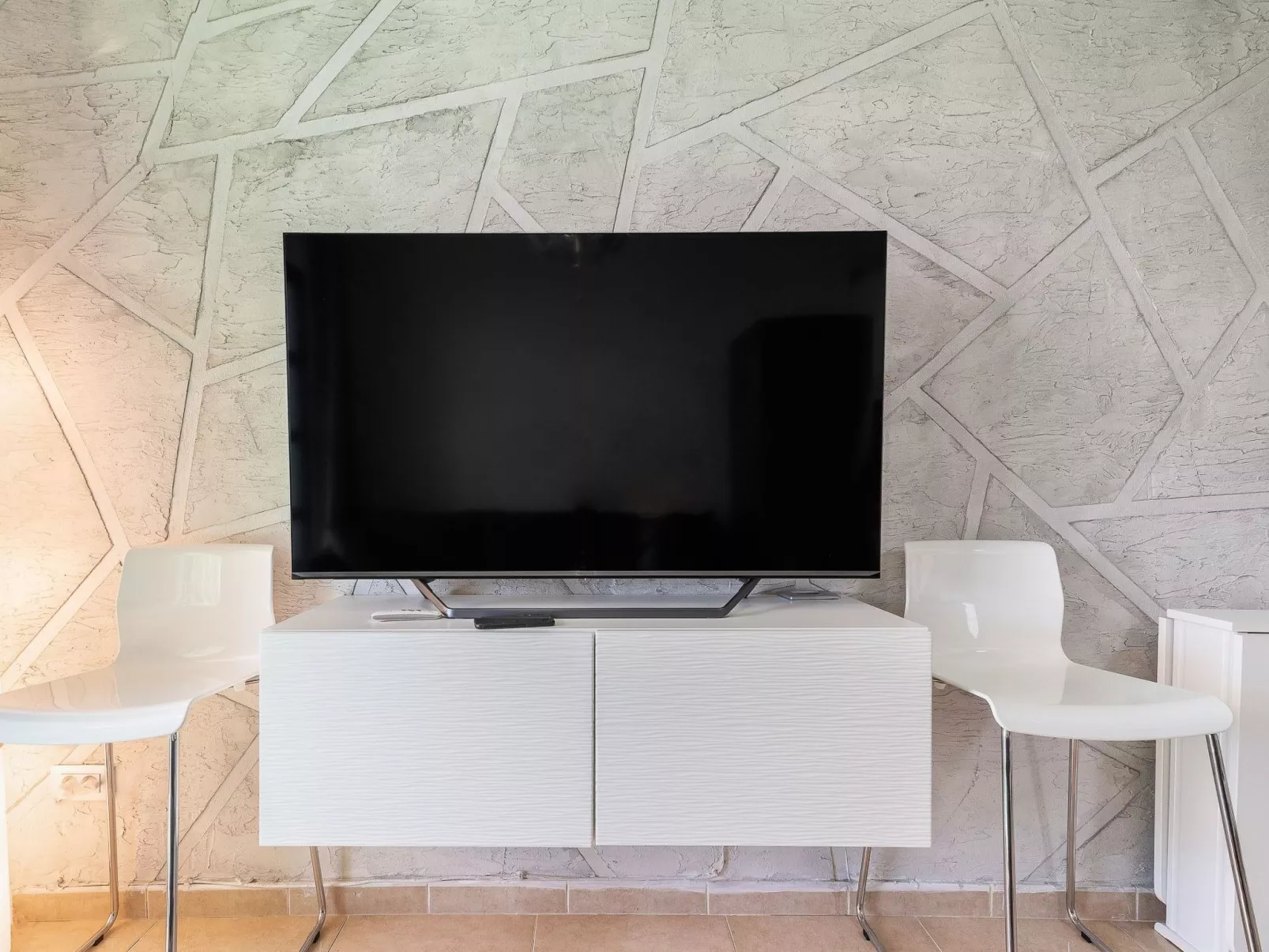 Mit eigenem Garten und Terrasse-Binnen