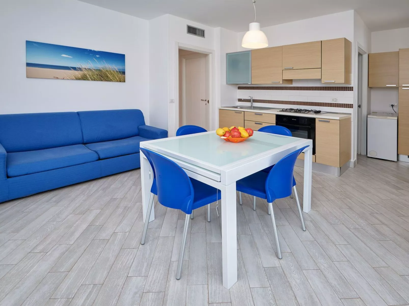 In Marina Di Ragusa mit Garten und Terrasse-Image-tags.info