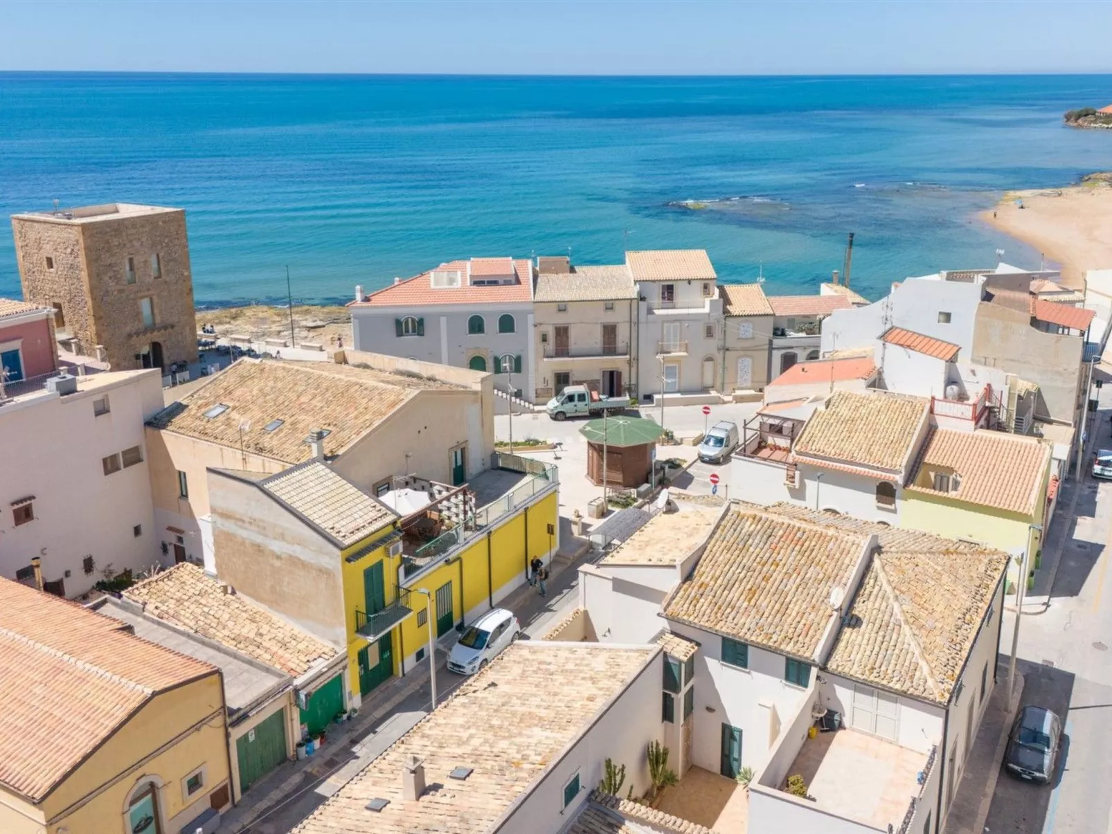 Numa, Wohnung am Strand - Punta Secca-Image-tags.info