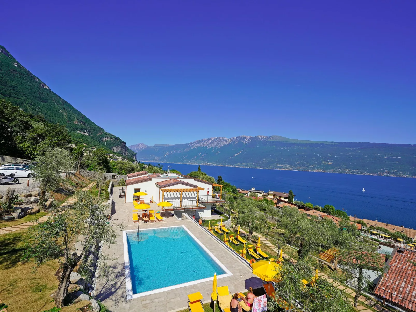 Residence Dany Drei-Zimmer-Wohnung 6 Betten-Buiten