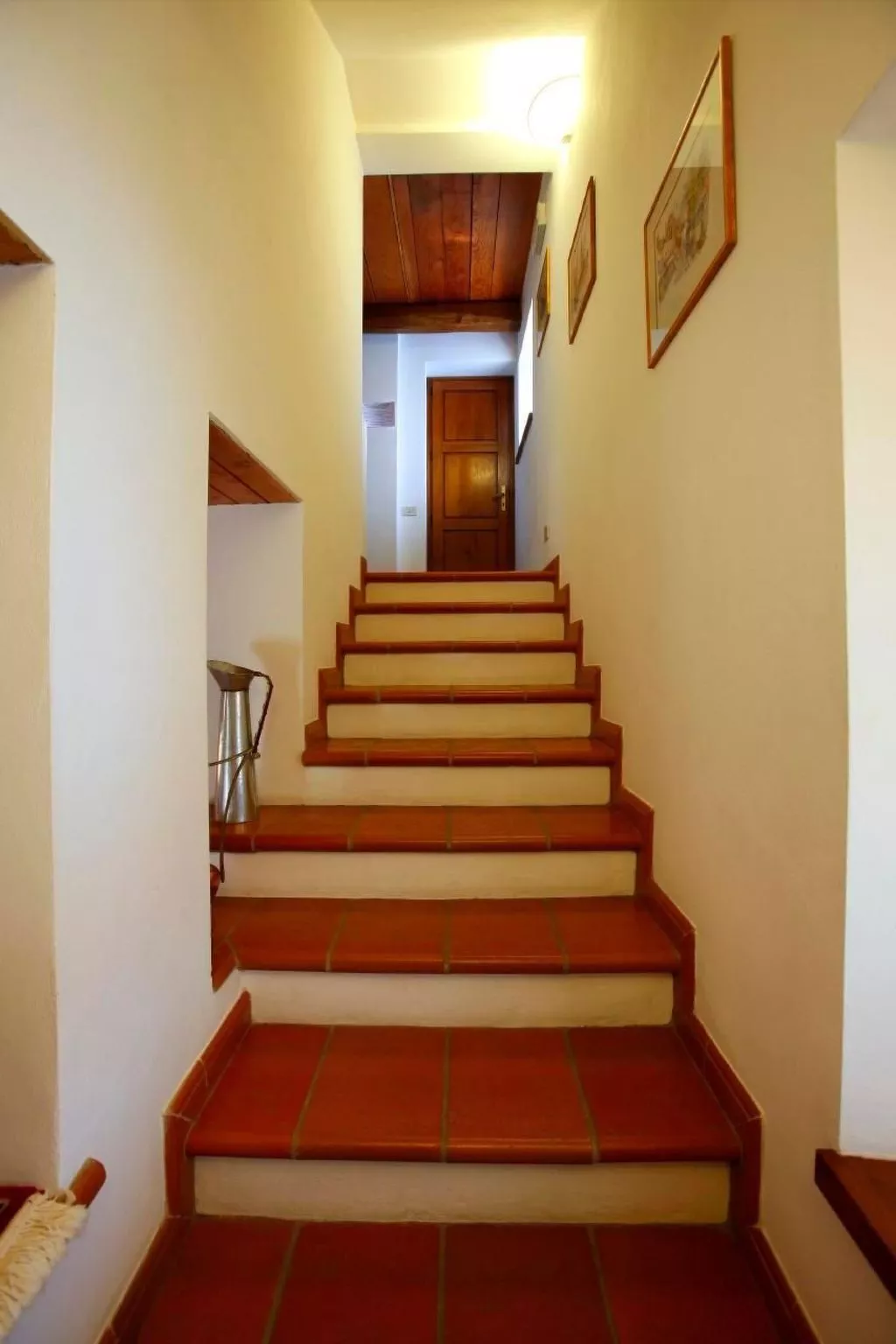 Villa La Foce-Image-tags.info