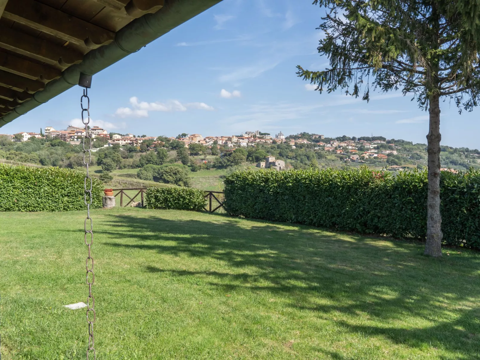 Wohnung 'Sunflower' mit Privatparkplatz-Buiten