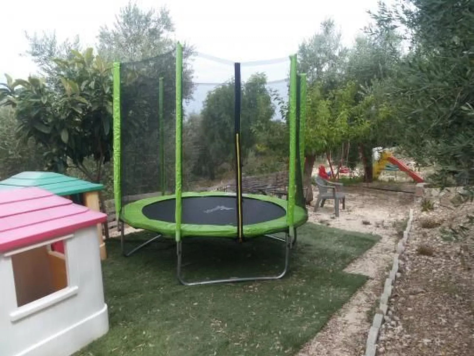 Freistehendes Zwei-Zimmer-Haus-Image-tags.info