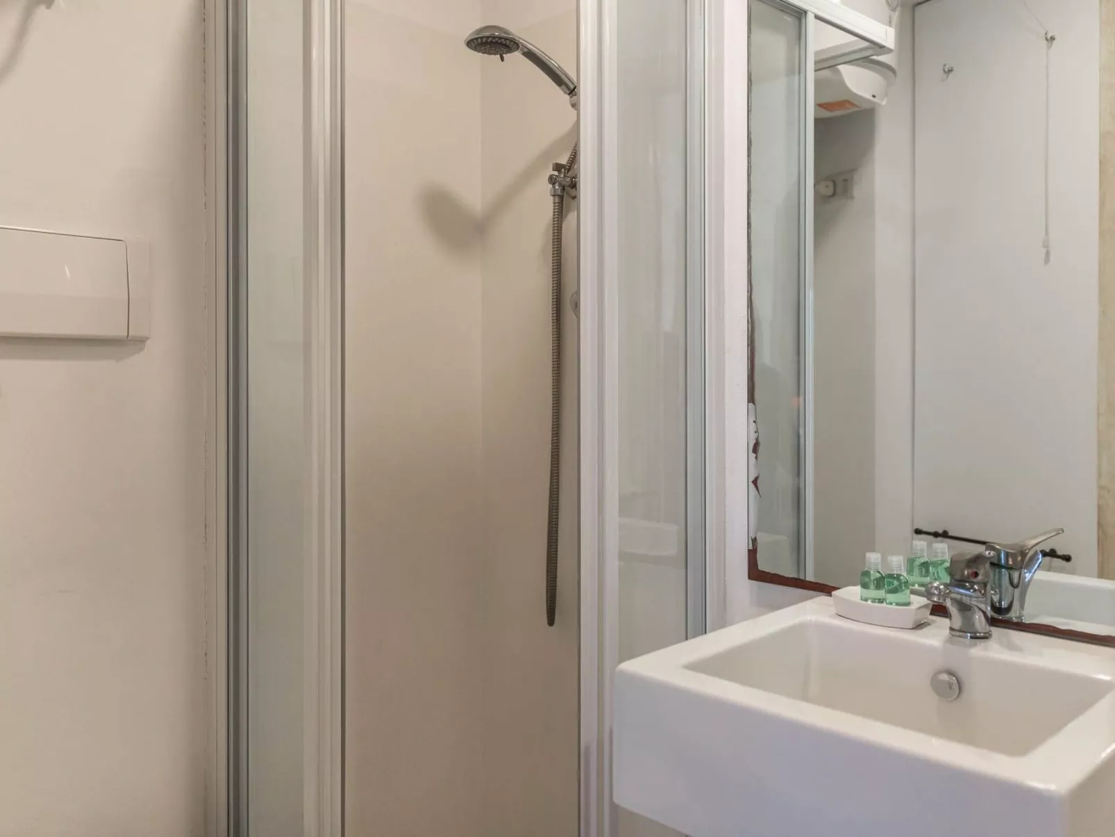 Dimora Levante - Typisches Haus nur wenige Schritte vom Meer entfernt-Binnen