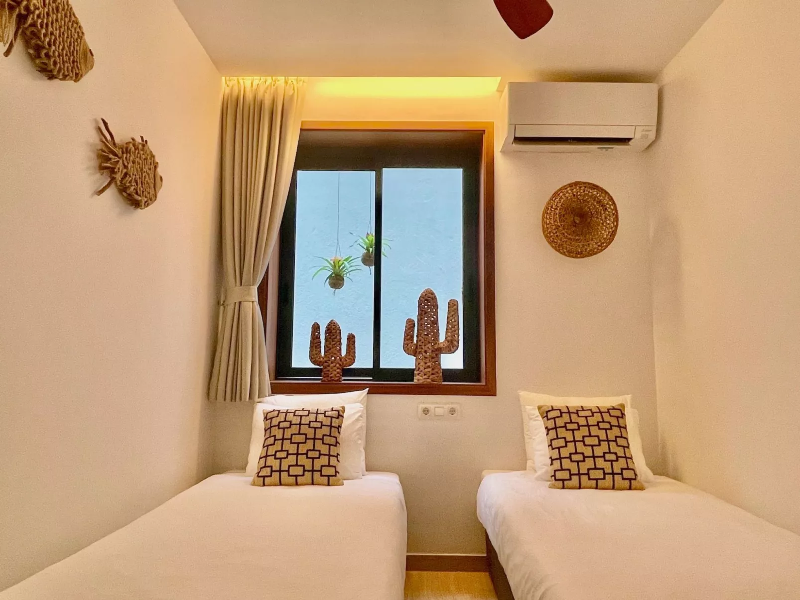 Villa Joie de Vivre - Geräumige Luxusvilla zur Miete-Image-tags.info