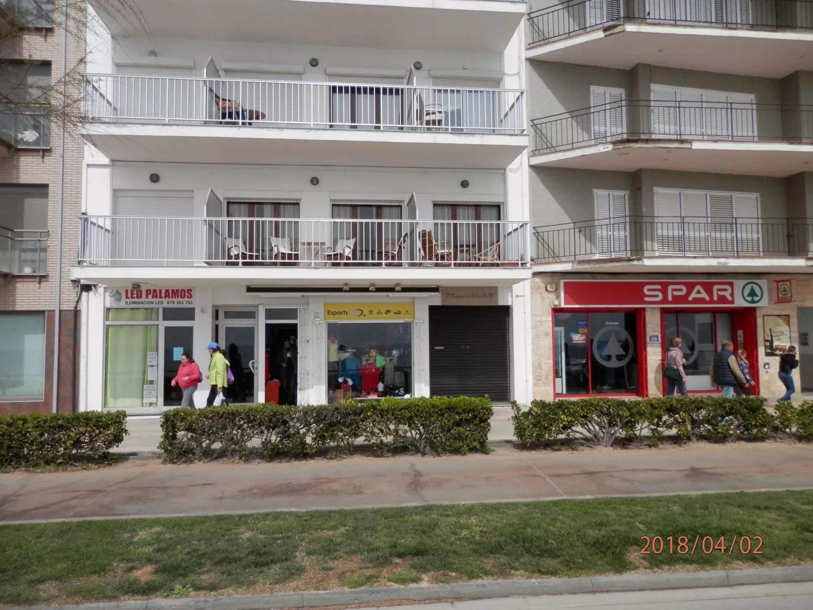 Wohnung mit Bergblick - Buiten