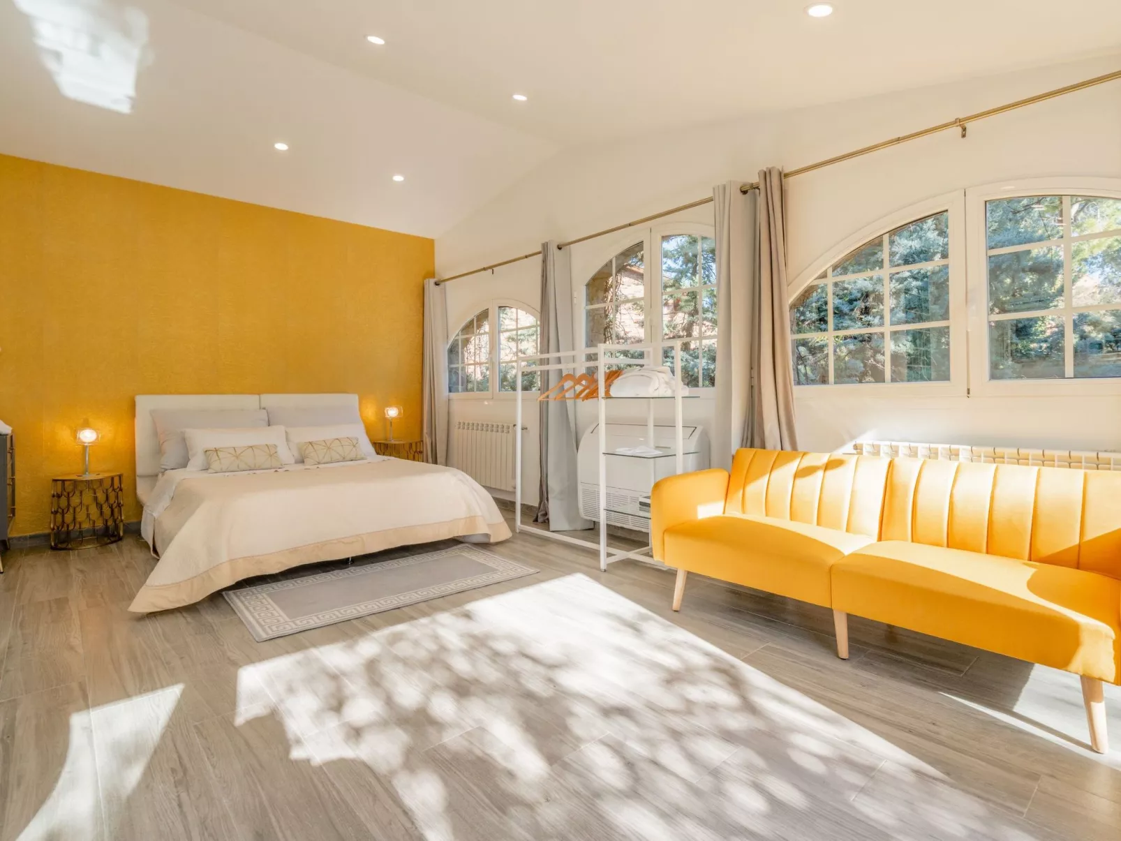 5-Suiten Madrid Villa Oasis, Schwimmbad-Spa, Fitnessraum, Club-Binnen