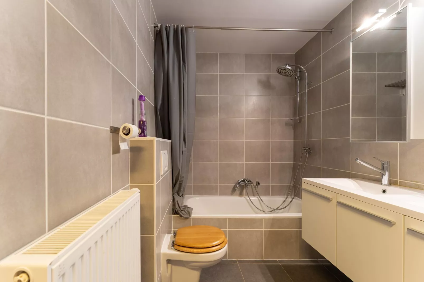Huis 40-Badkamer