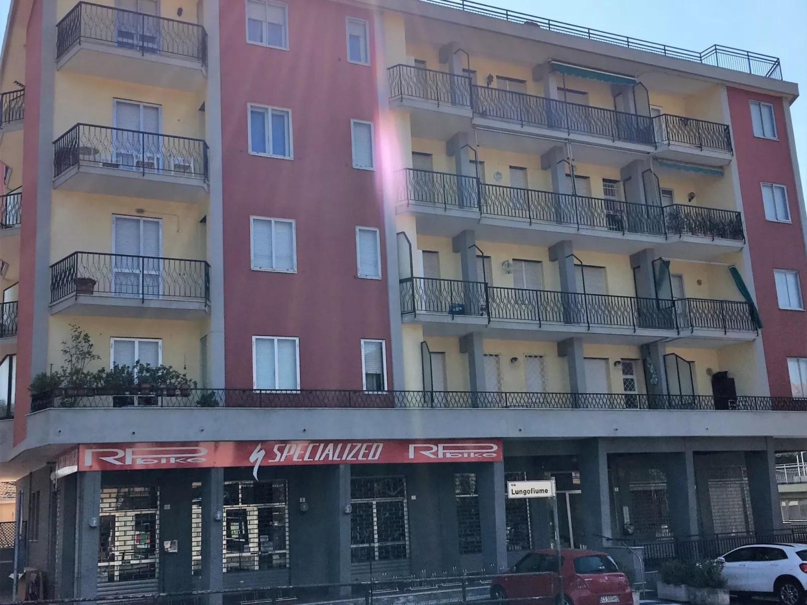 Angenehme Wohnung in San Bartolomeo Al Mare-Buiten