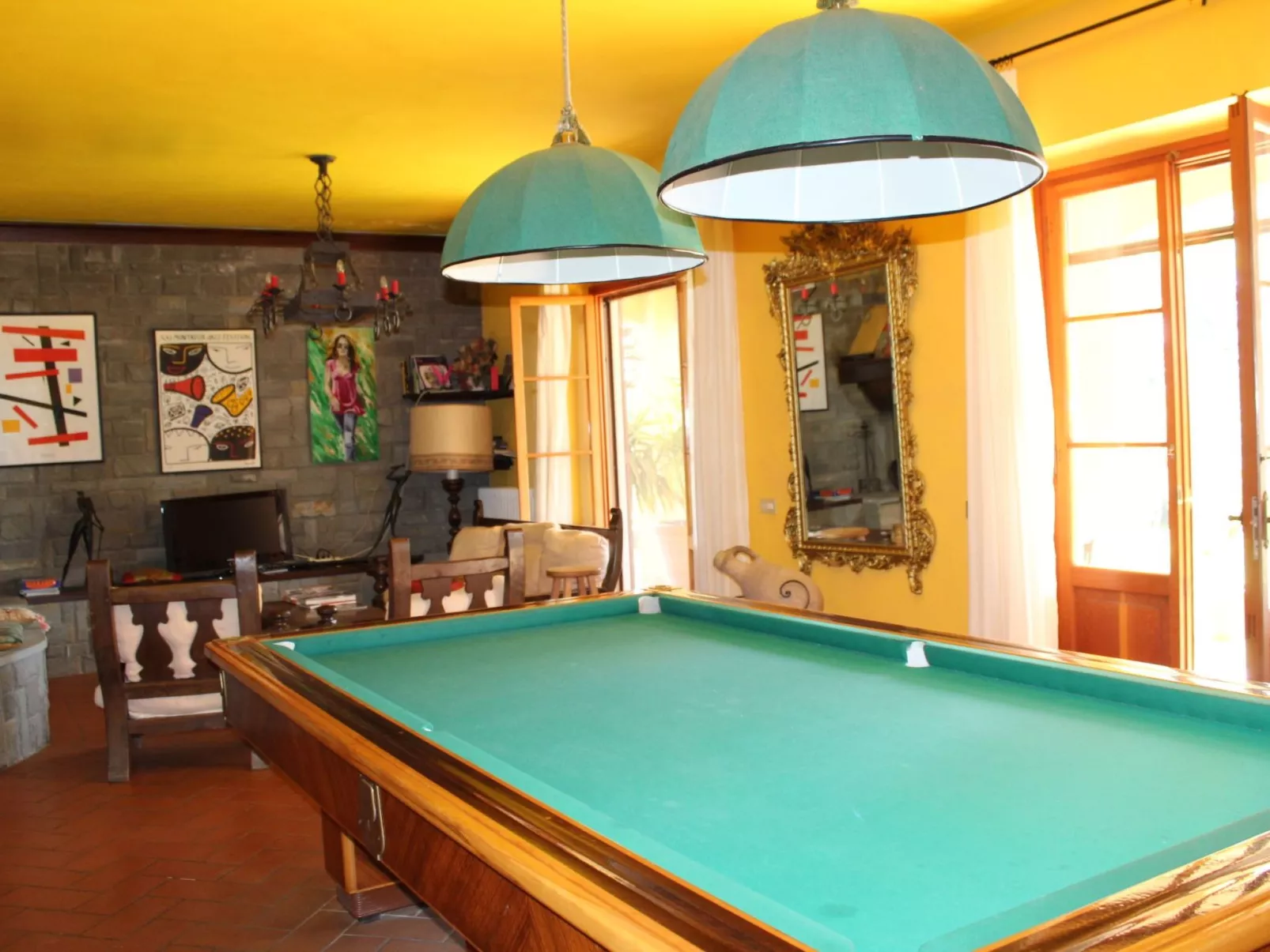 Tolles Ferienhaus in Pian Di Scò mit Privatem Pool und Panoramablick-Binnen