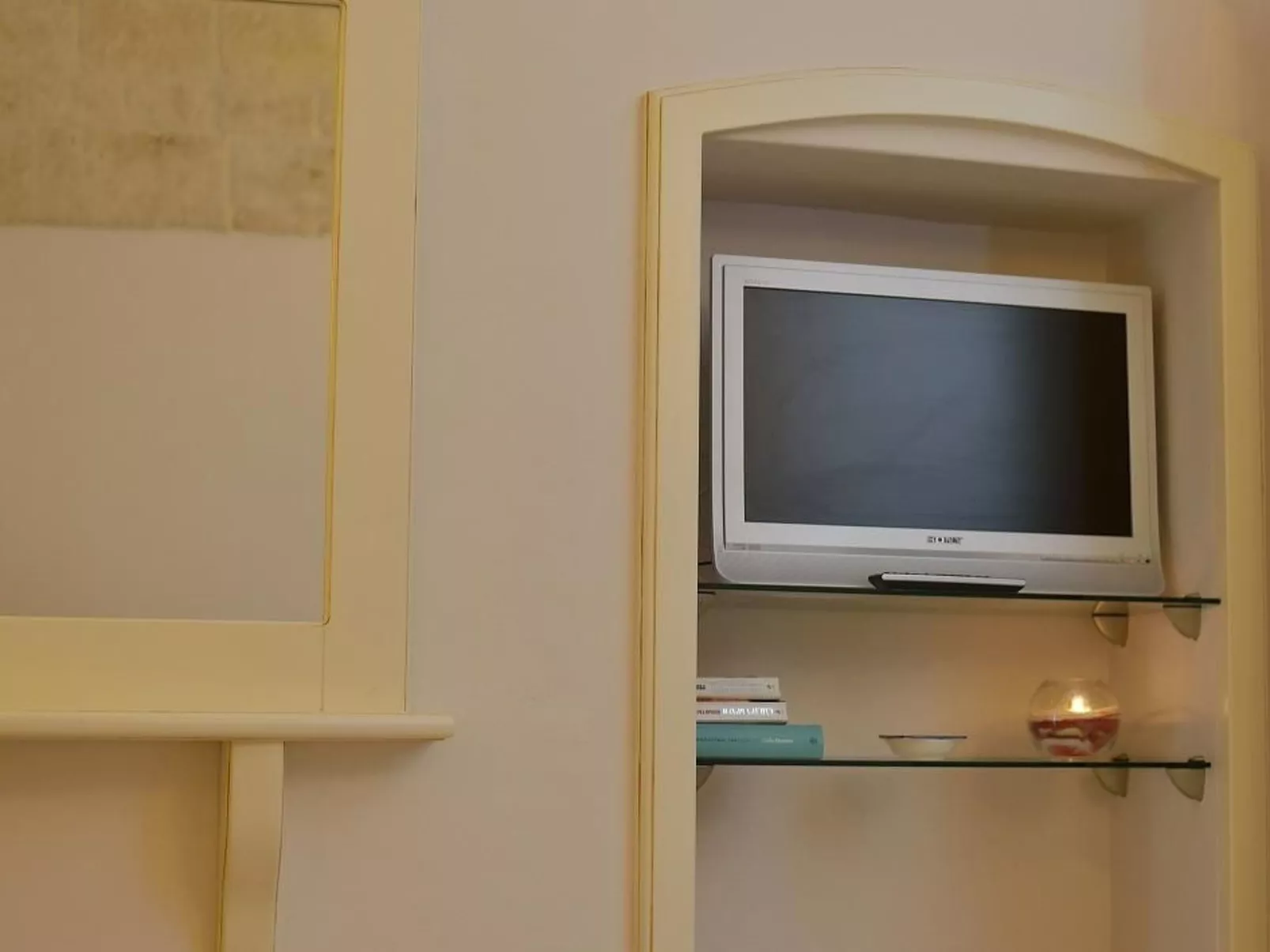 Dimora Leoci-Image-tags.info