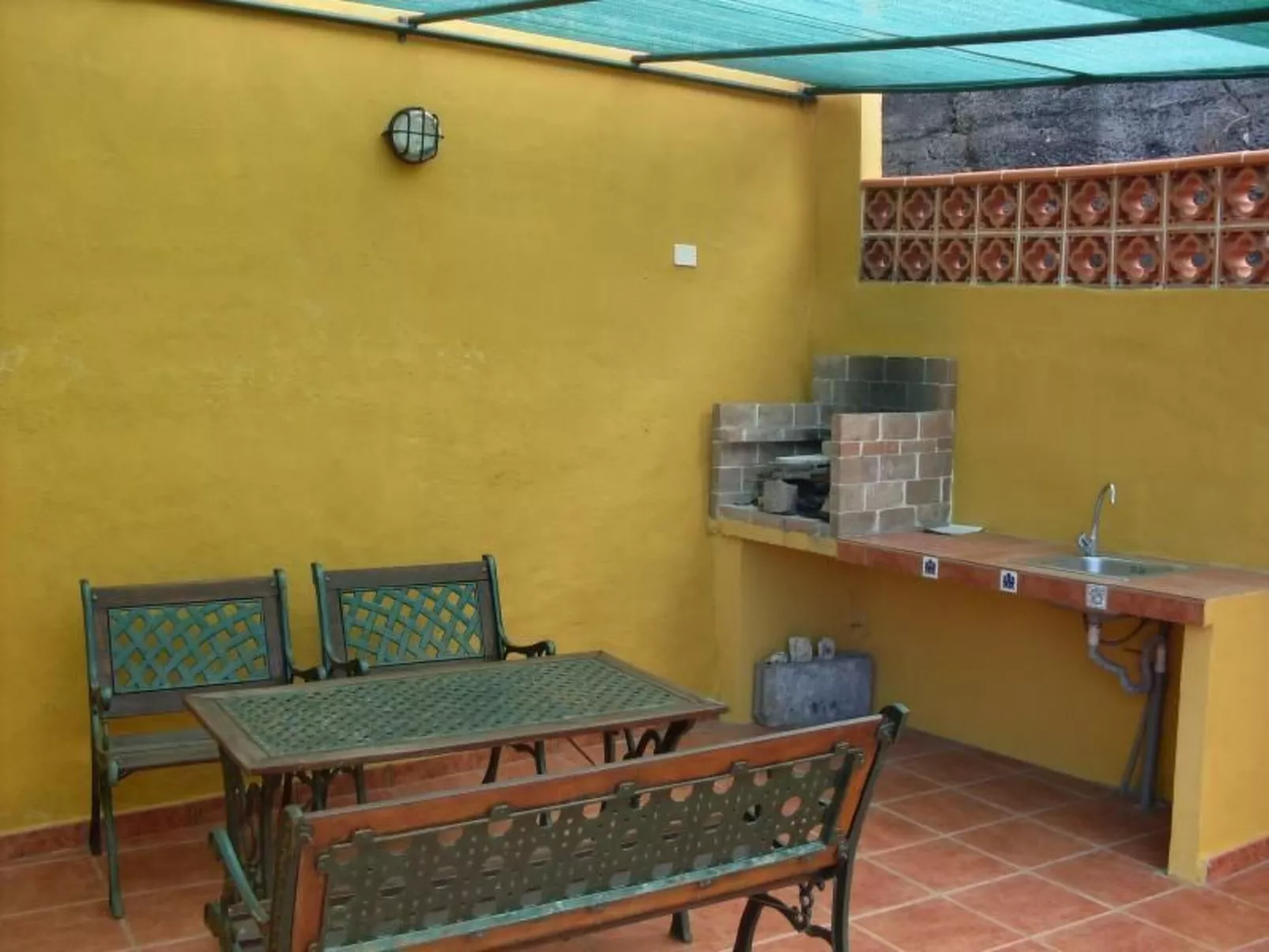 Ländliches Haus mit herrlichem Blick auf das Meer und das Tal.-Binnen