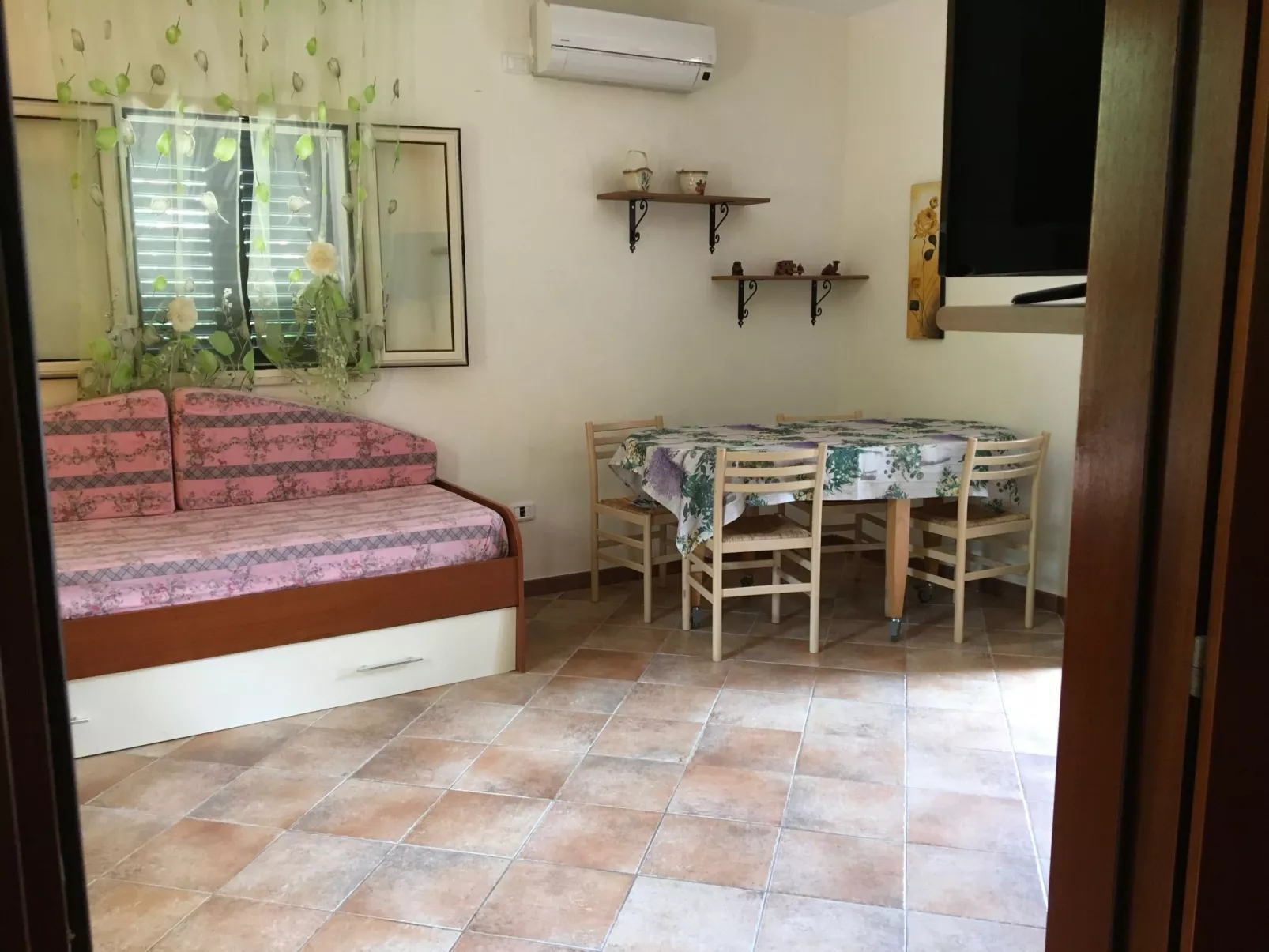 Carla für 4 Personen-Image-tags.info