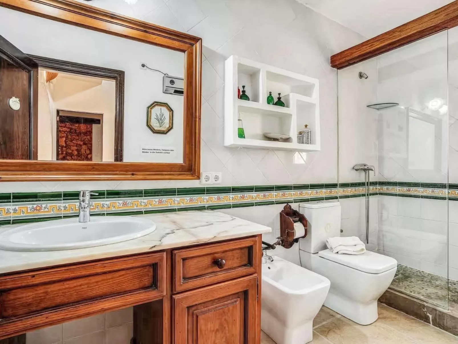 Bonita casa cerca del mar-Binnen