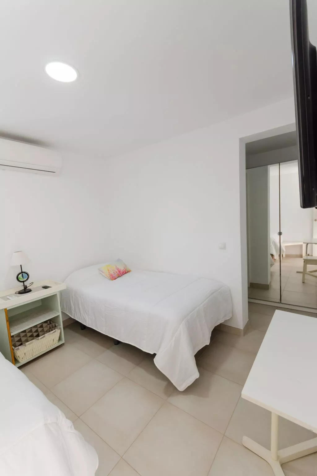 Terrassenwohnung mit zwei Schlafzimmern am Strand-Binnen