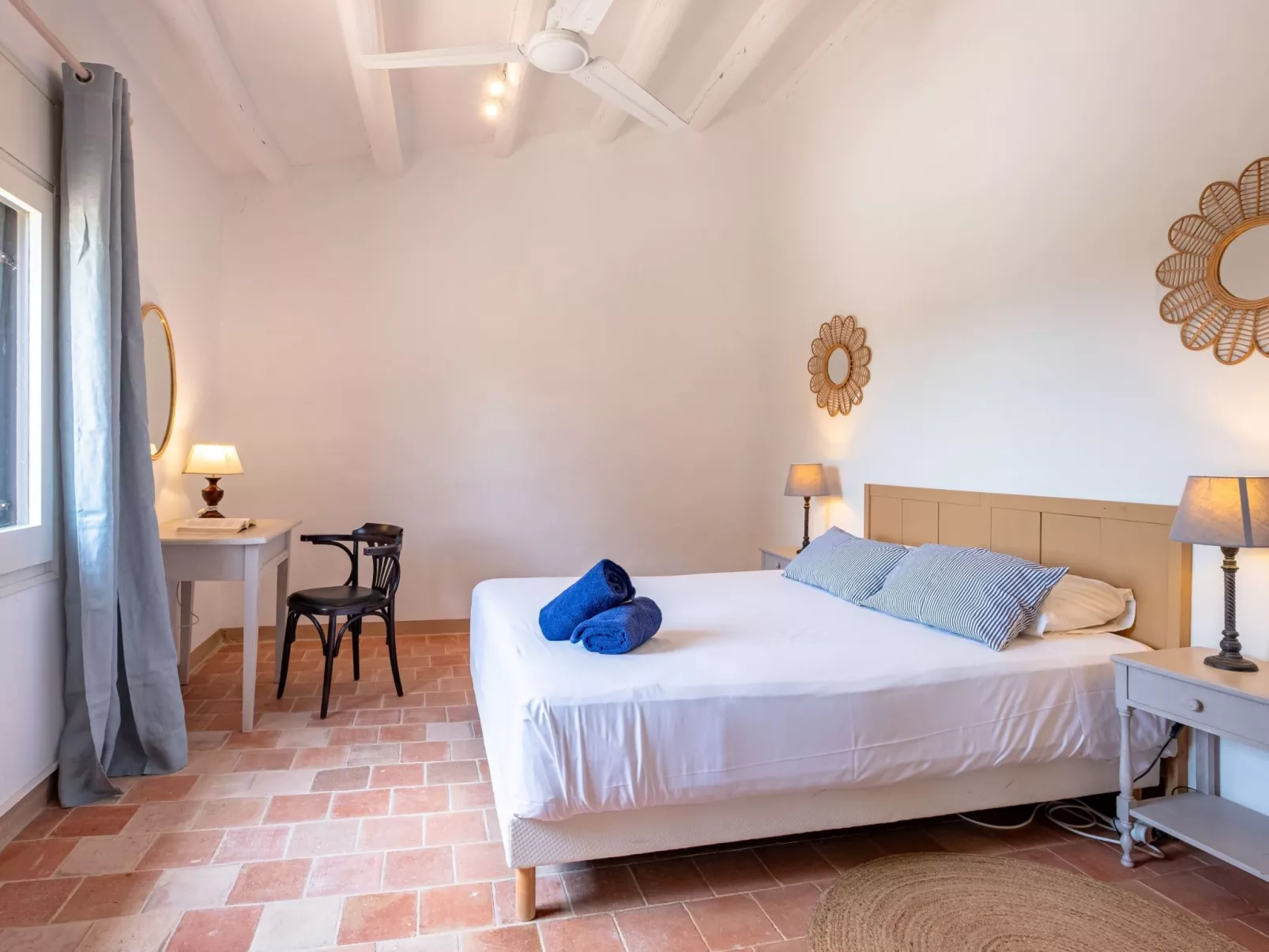 Costabravaforrent La Tallada, mit privatem Pool-Binnen