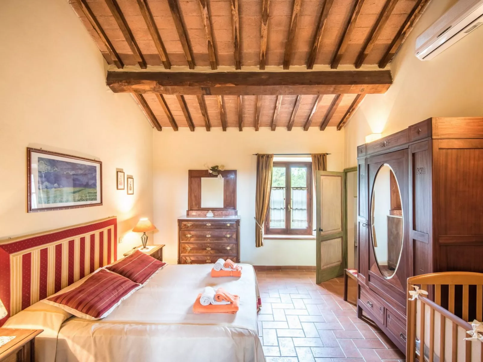 Villa "Villa La Fornace"-Image-tags.info