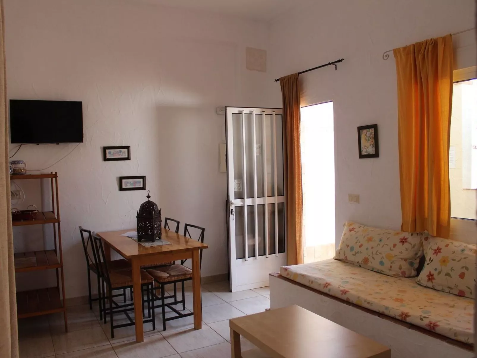 CASA LUCIA-Image-tags.info