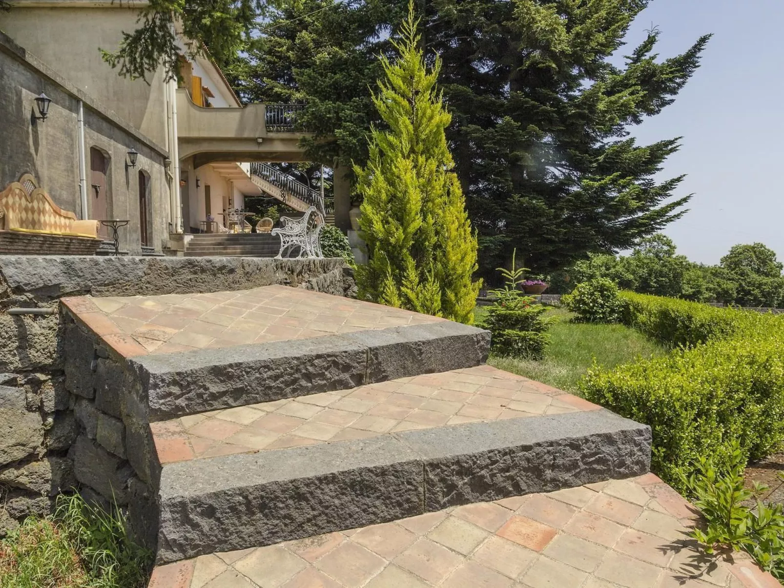 Villa Le Vignoble in Montargano-Image-tags.info