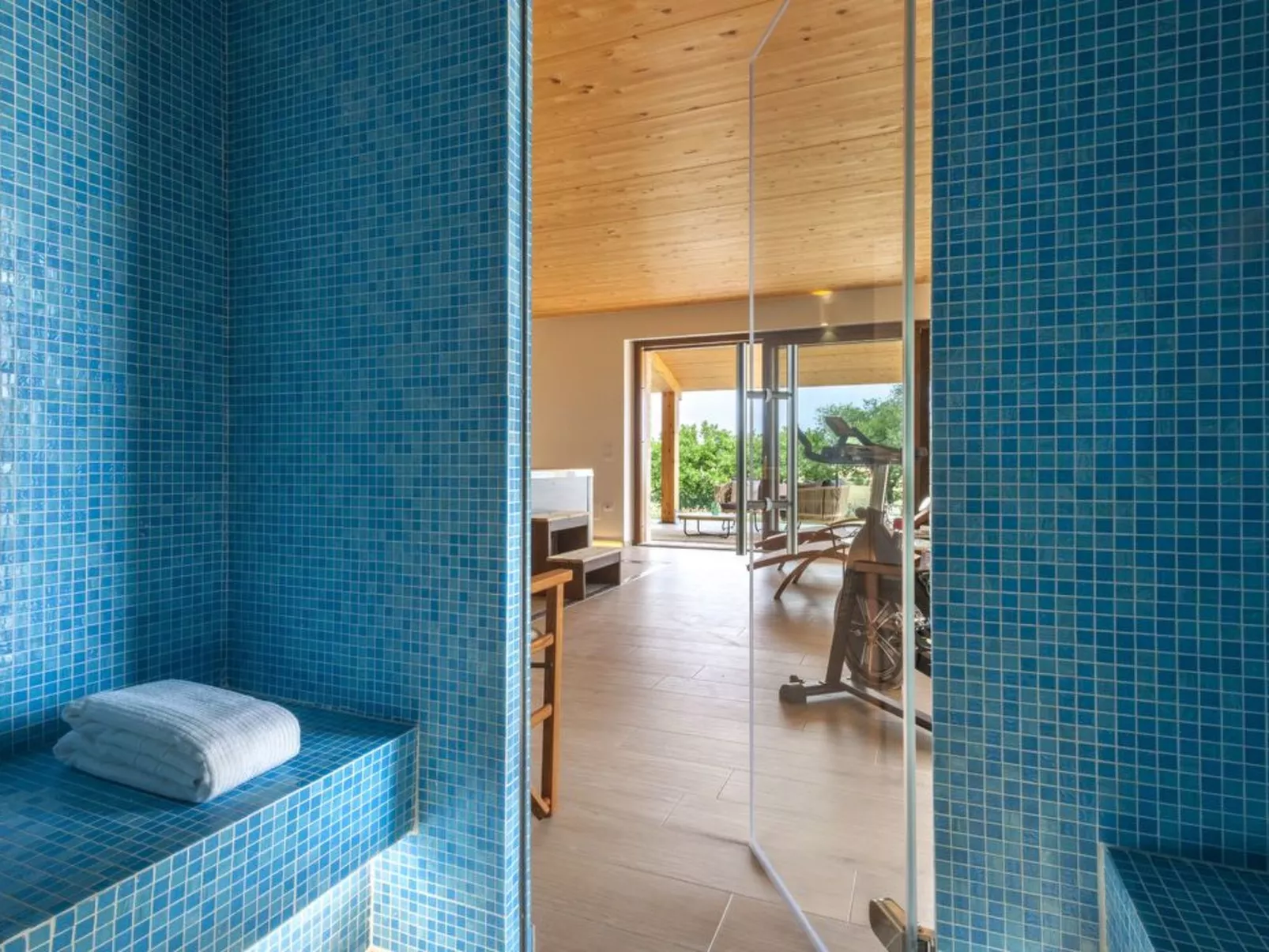 Villa i Gelsi Marche Urlaub, privater Pool-Binnen