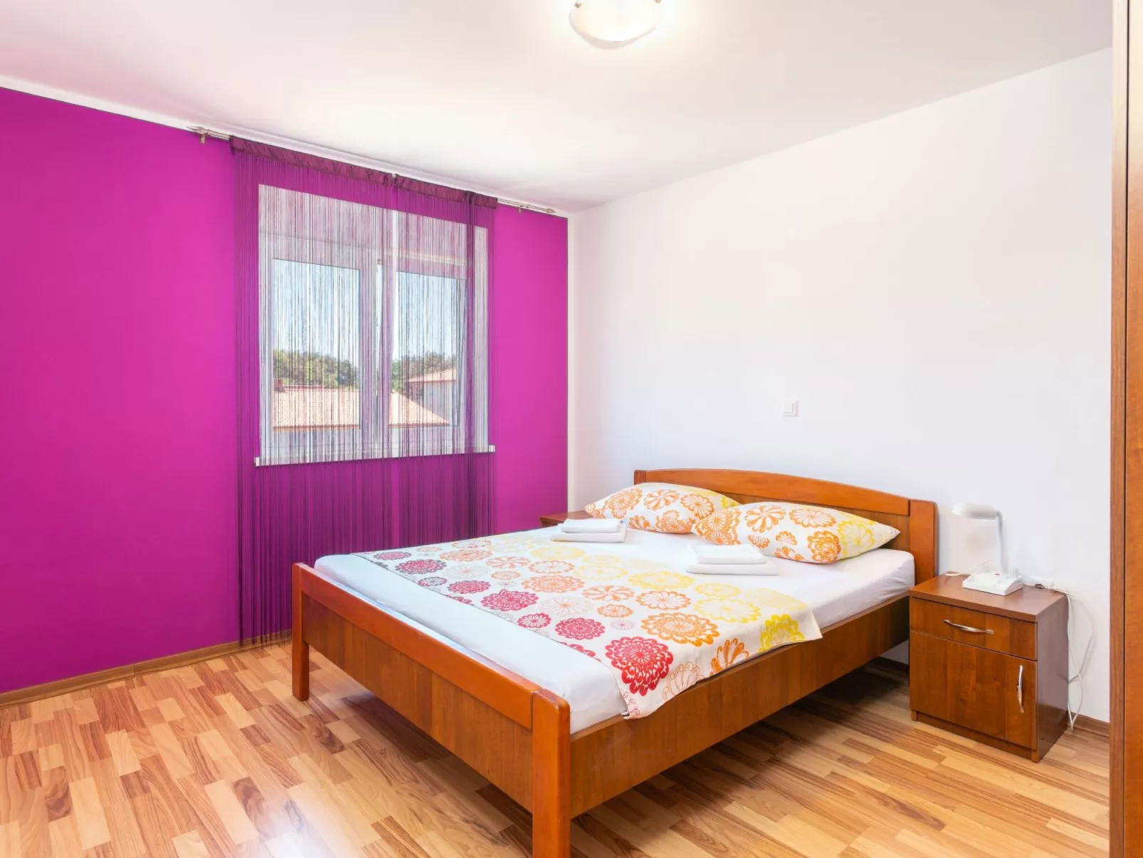 "Dragan 2" mit Balkon-Binnen