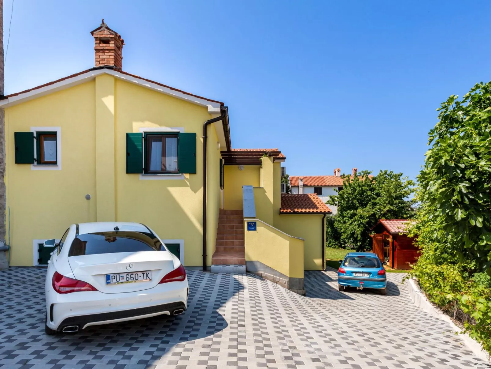 Ferienvilla "Vanja" mit privatem Pool-Buiten