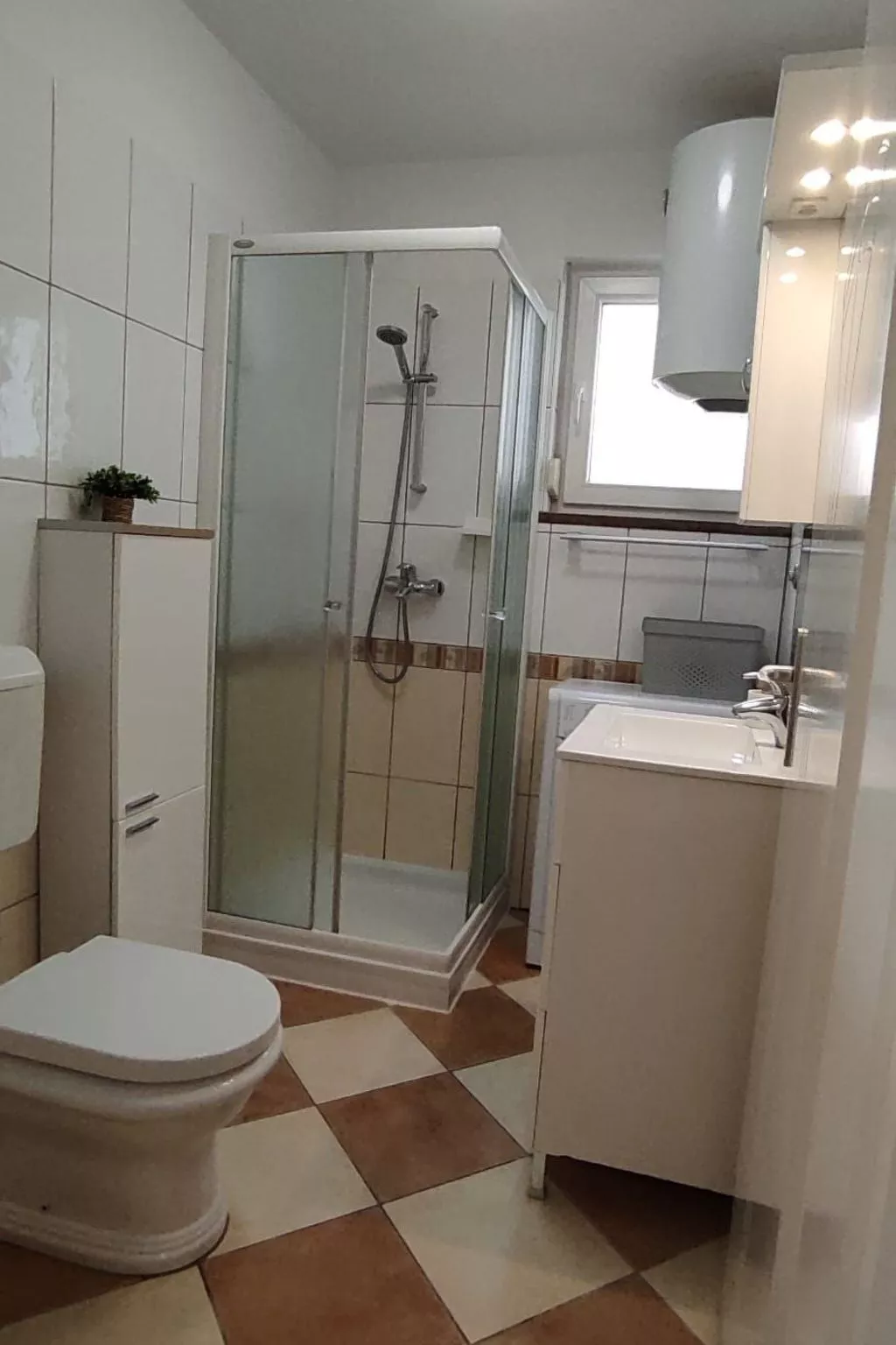 Modernes und komfortables Wohnen in der Wohnung-Binnen