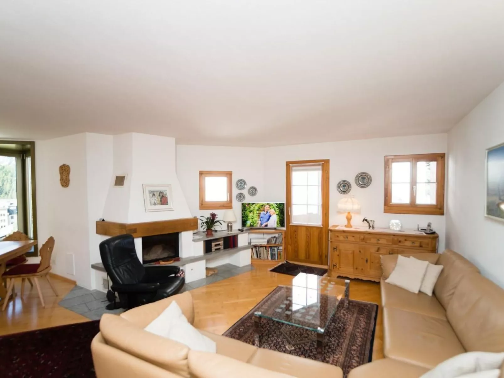 Chesa Aquileja Trüb-Binnen