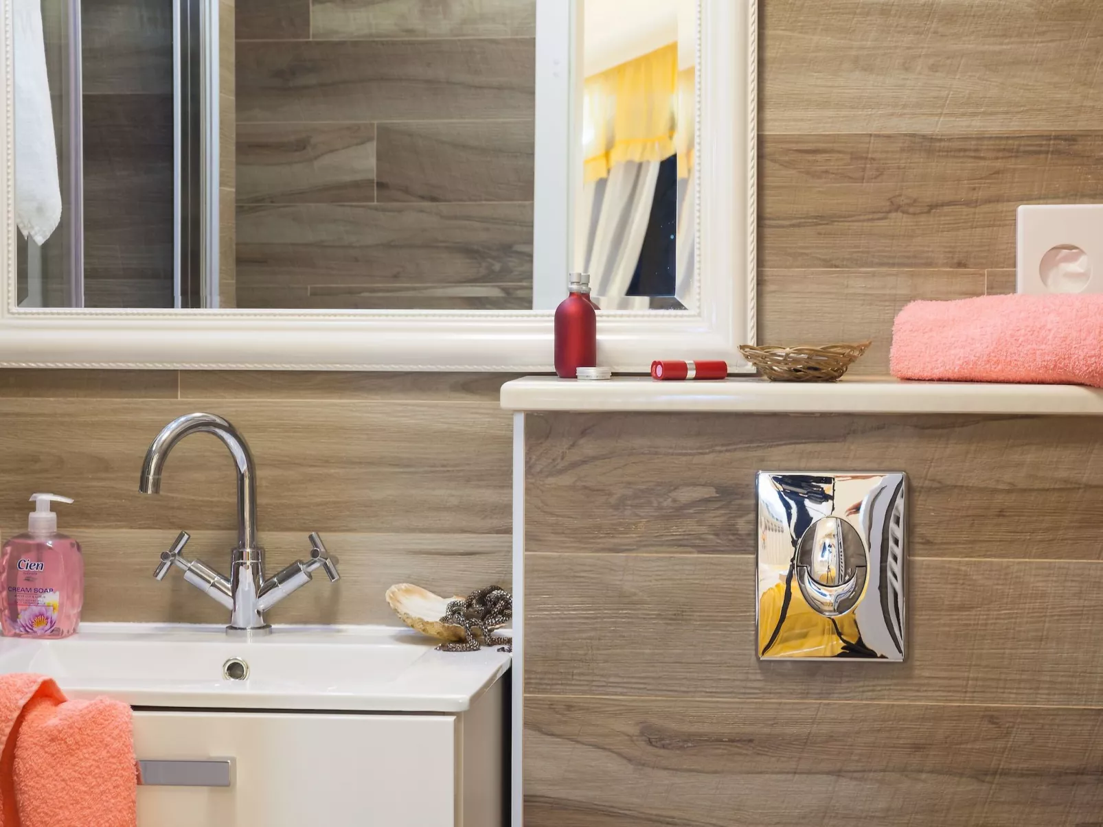 Villa Kety mit Pool-Binnen