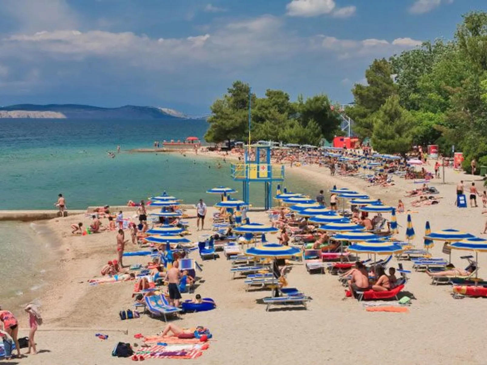 Wohnung für 5 Personen mit Balkon-Buiten