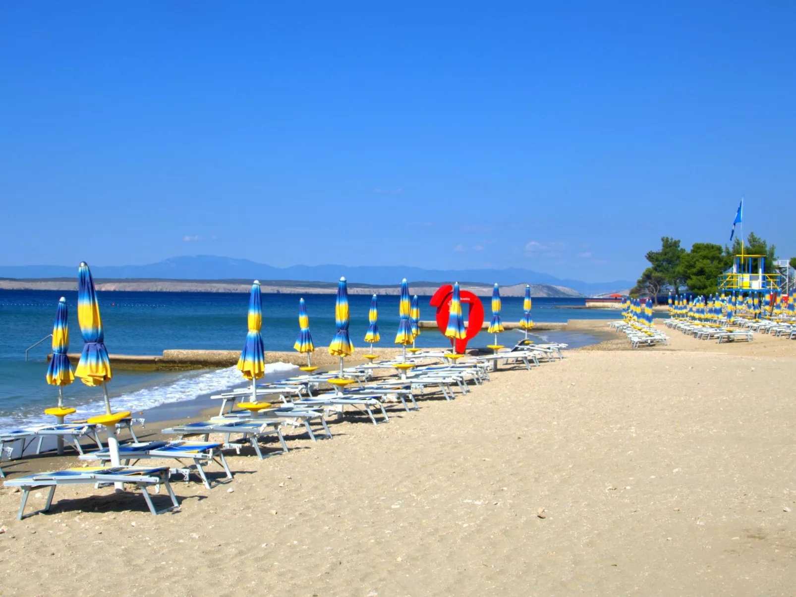 Appartement für 2-3 Personen mit Balkon-Buiten