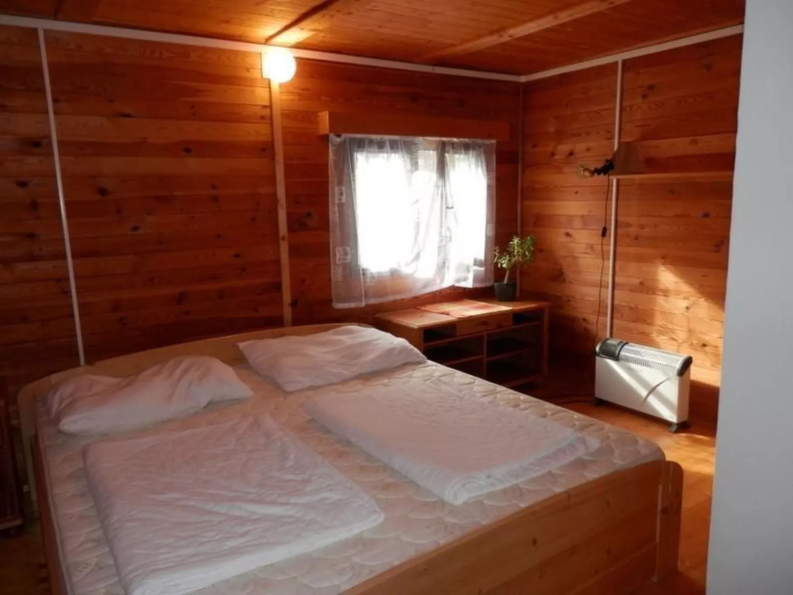 Haus Cervená nad Vltavou mit Terrasse-Binnen