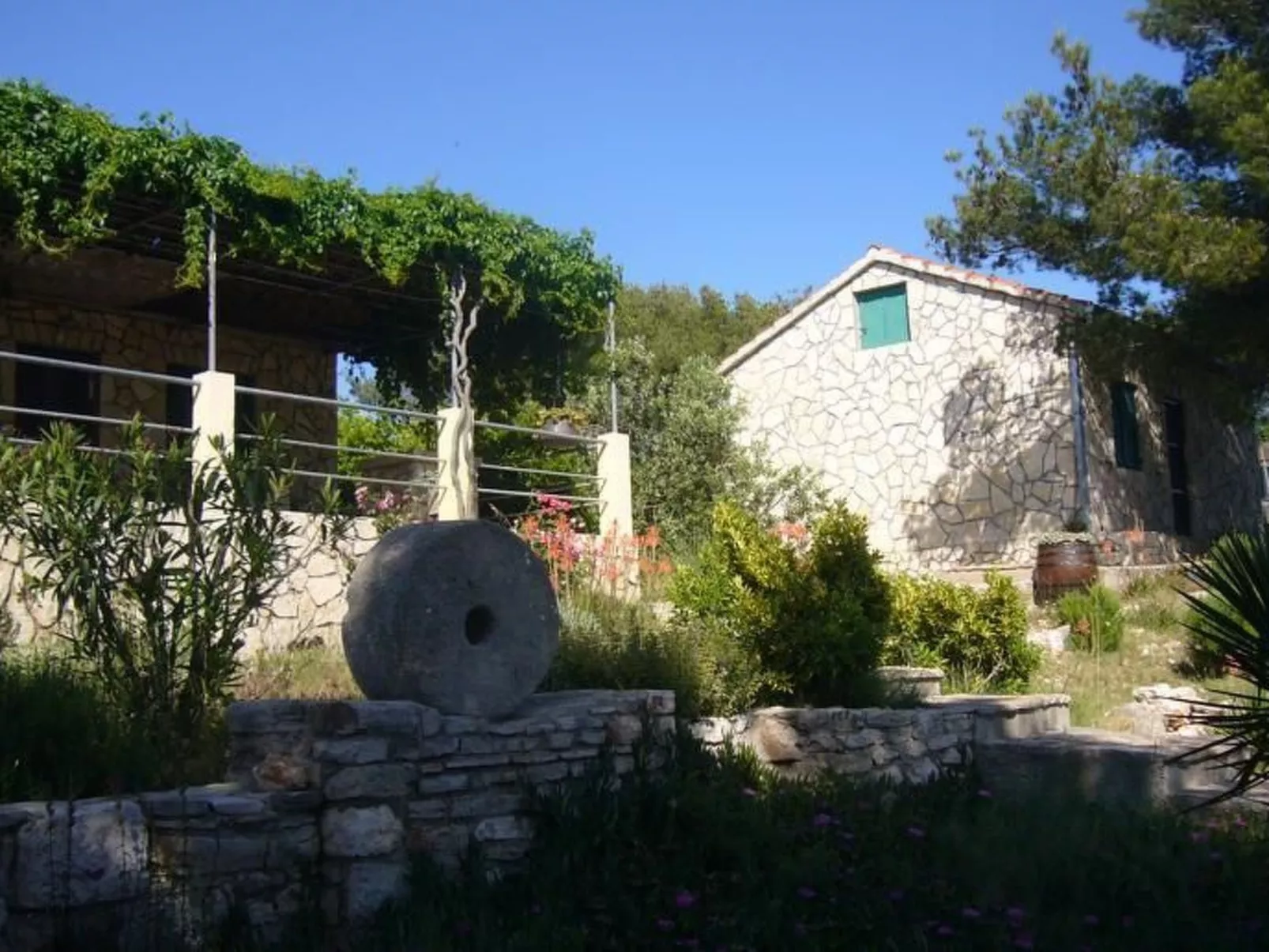 "Mirta" direkt am Strand-Buiten