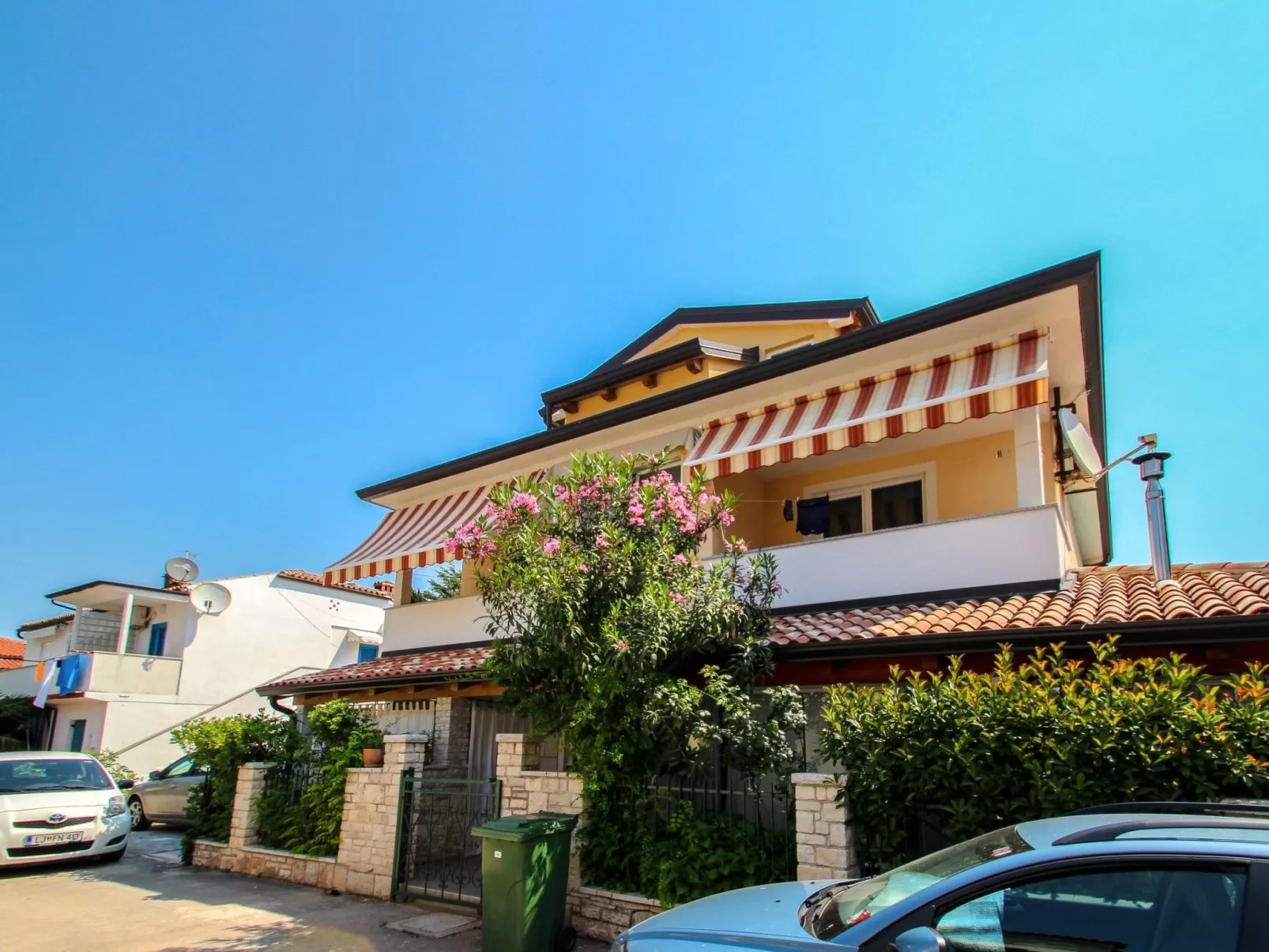 Wohnung "Viviana" direkt am Strand-Image-tags.info