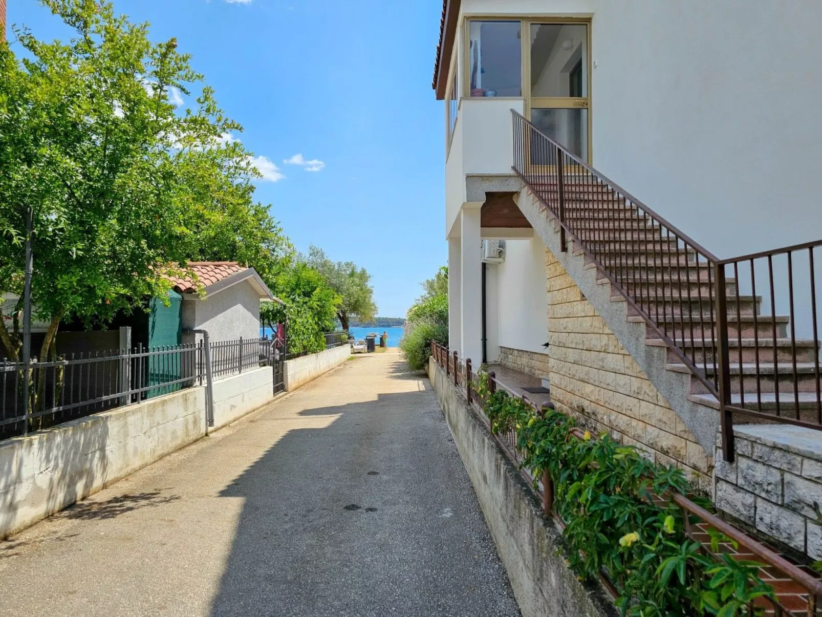 Wohnung "Benjamin 2" direkt am Strand-Buiten