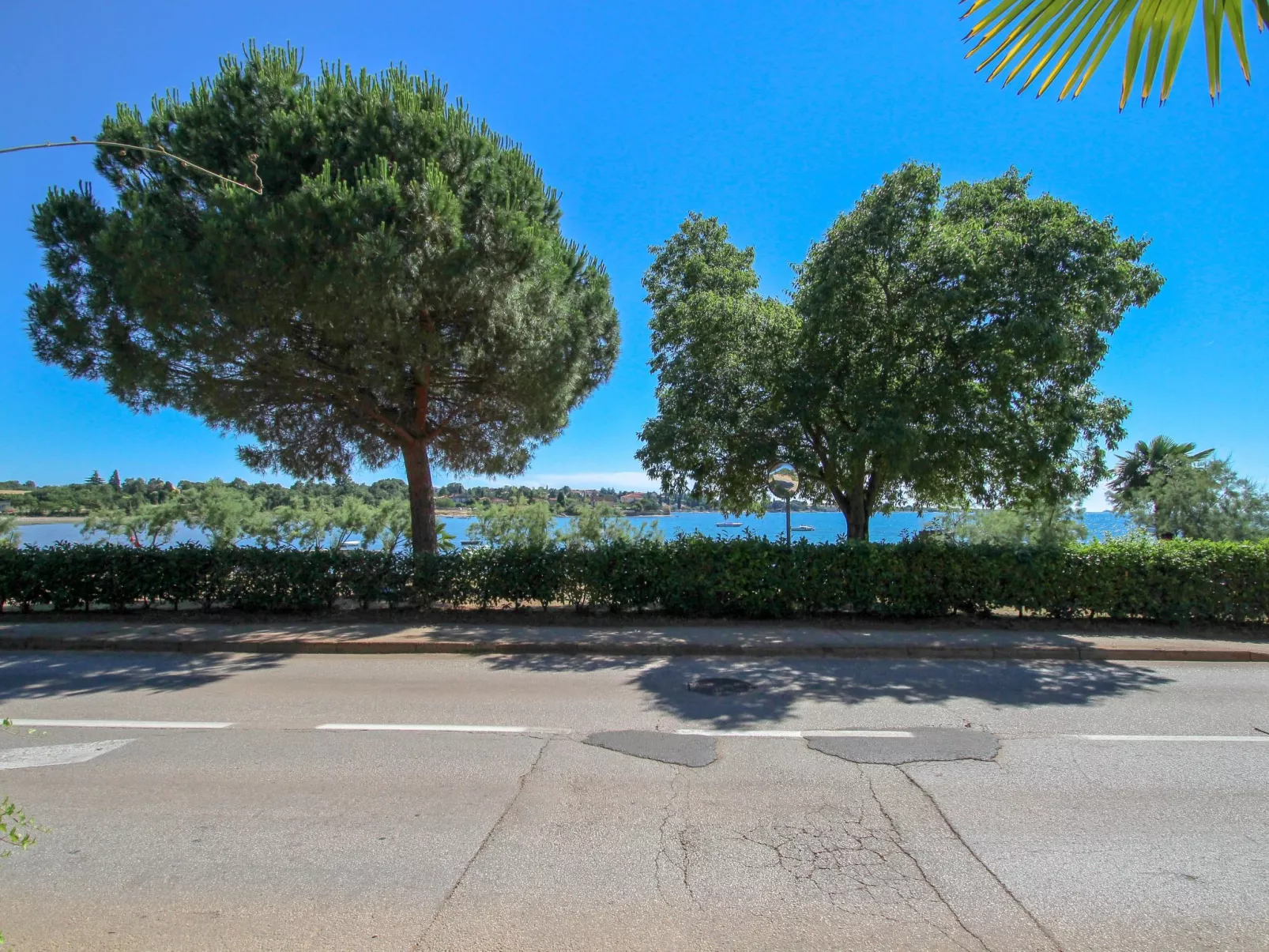 Für 2 Personen ca. 30 m&sup2; in Karigador, Istrien (Umag und Umgebung)-Buiten