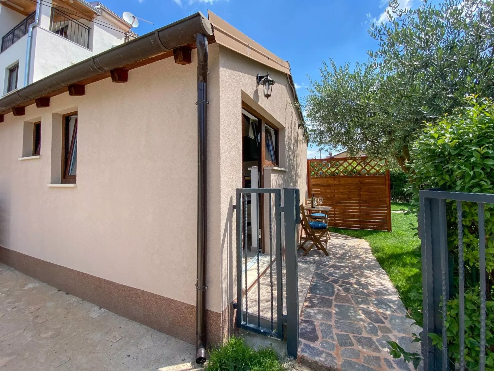 Gemütliches Studioappartement Doris-Buiten