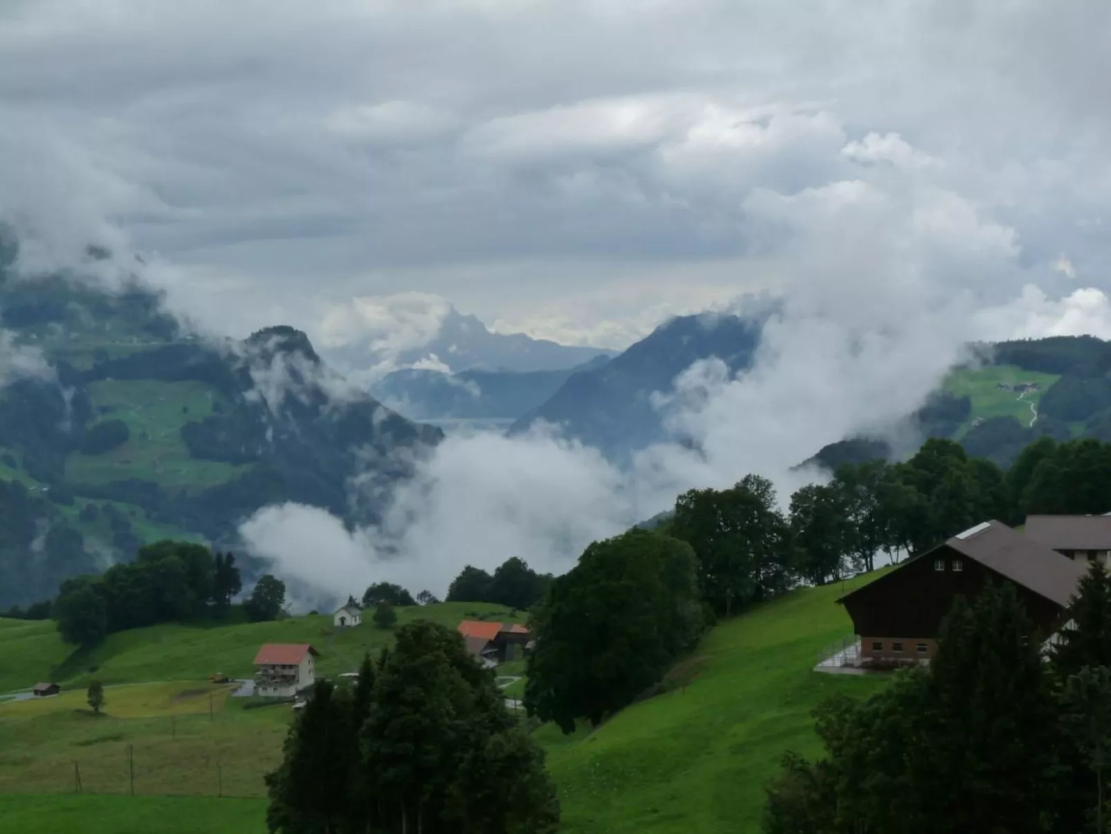 Bauernhof obere Fraumatt-Buiten