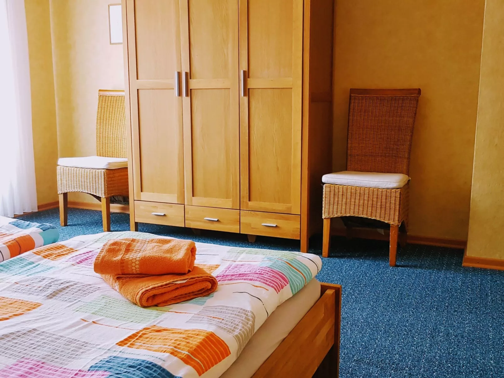 Ferienvilla mit Garten, Grill und Terrasse-Binnen