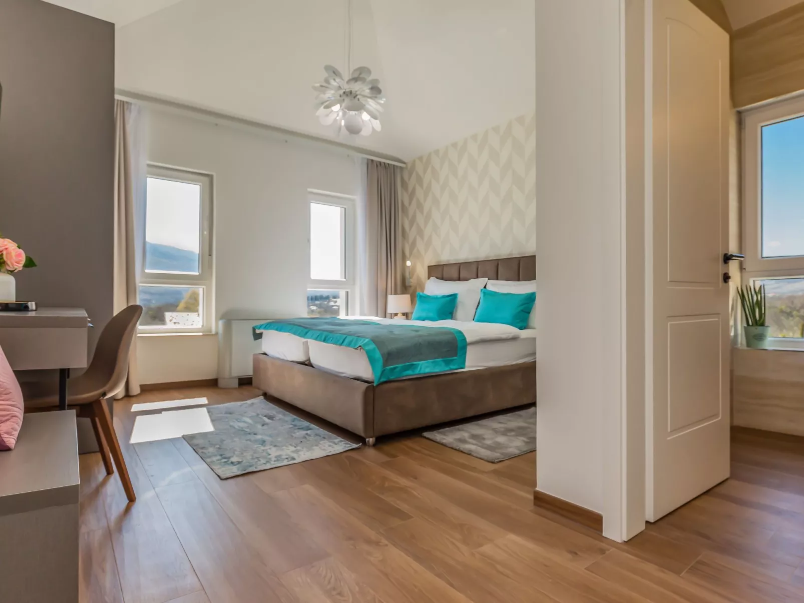 In Dugopolje mit Privatem Pool-Binnen