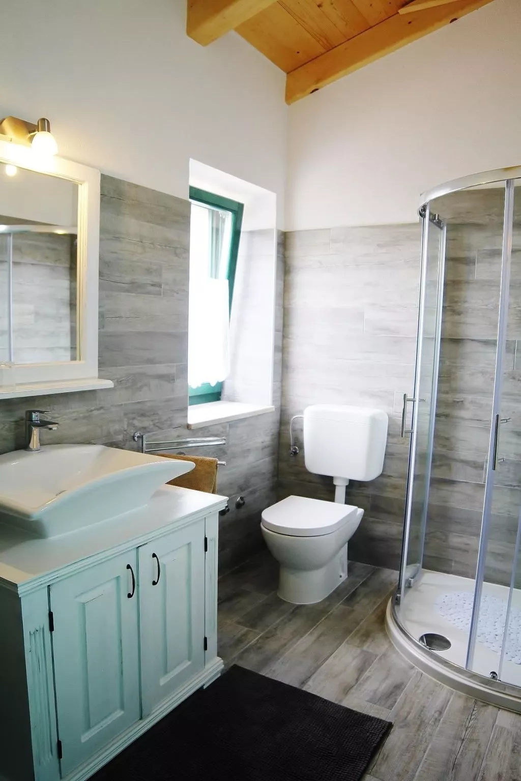 "Villa Ulika" mit eigenem Pool-Binnen