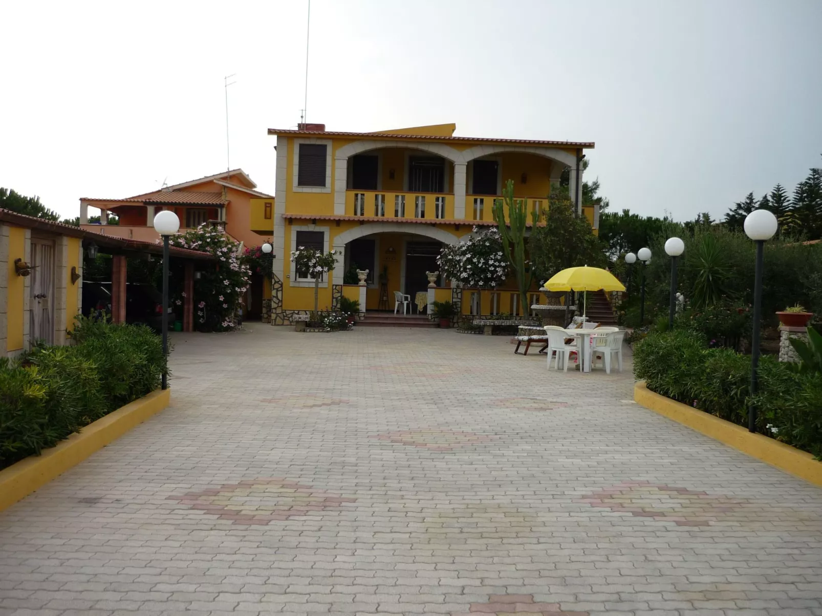 Haus in Licata mit Grill, Garten und Terrasse-Image-tags.info