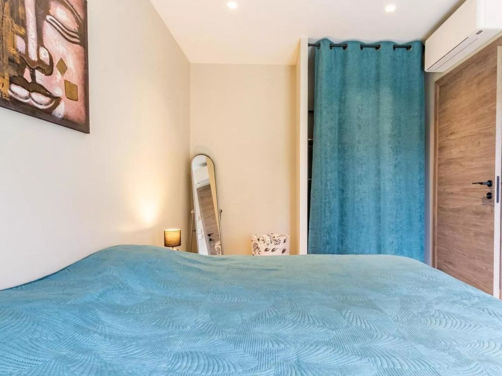 Doppelhaushälfte mit Terrasse-Binnen