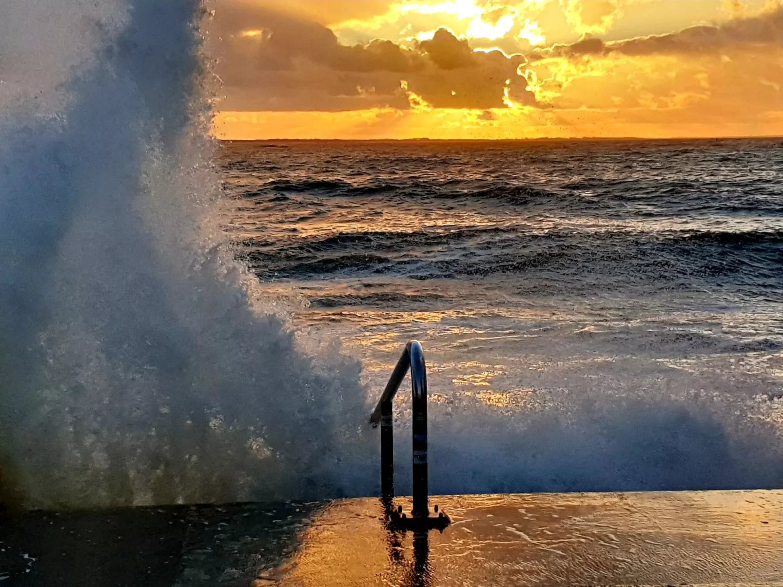Havenzicht National Monument-Buiten