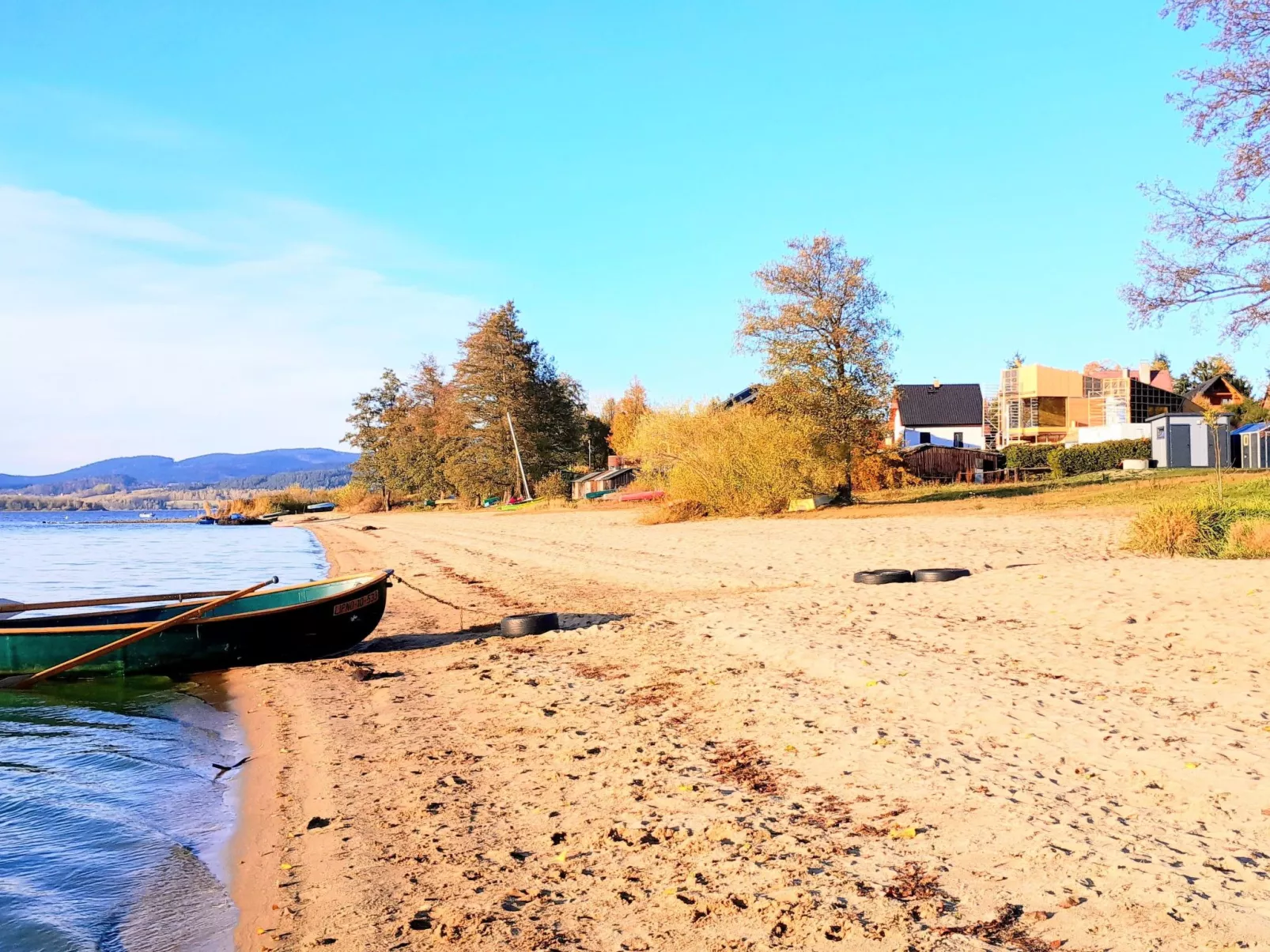 Haus Laura, Radslav-Buiten